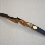 DELUXE COMPOSITE BOW 54" 45@28" RH RECURVE