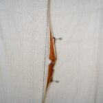 HOYT BOWS PRO MEDALIST 70" 35@28" RH RECURVE