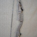 ARROW FROG ARCHERY 60" 42LB@28" RH RECURVE